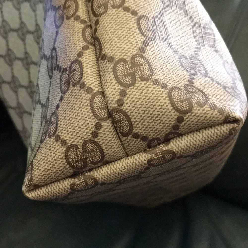 ⭐️Host Pick⭐️ VINTAGE GUCCI TOTE BAG - Picture 11 of 16
